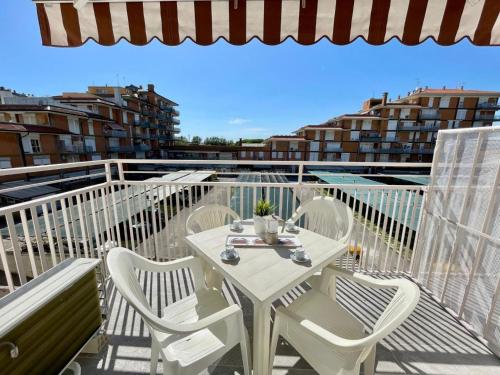 Apartment for five with balcony