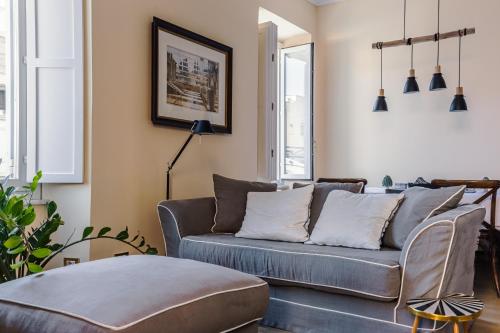 Quiet Trastevere Retreat - Roman Home