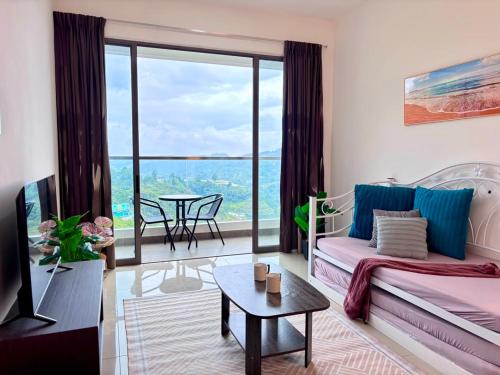 Palas Horizon Kea Farm 2-9 pax 180 View Cameron