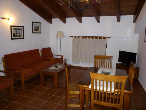 Apartamentos El Pajar