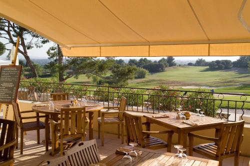 Madame Vacances Résidence Provence Country Club - image 8