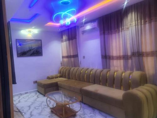 City End Luxury Hotel and Apartments in อิโคโรดู