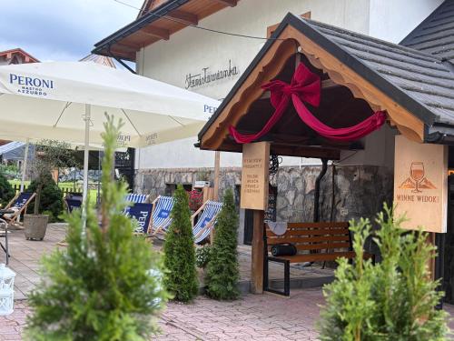 Hotelli välisilme, Apartamenty i Pokoje Krupówki Tuż Tuż (Apartamenty i Pokoje Krupowki Tuz Tuz) in Zakopane