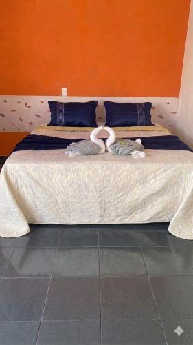 1 queen bed