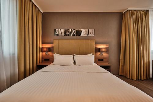 Bonn Marriott Hotel - image 10