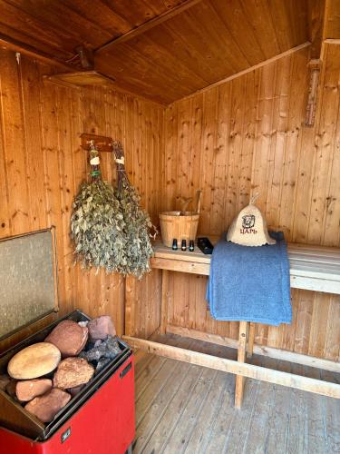 Ganzes Haus I 4 Schlafzimmer für bis zu 12 Gäste I Sauna & Garten I Nähe Messe Hannover, Hannover