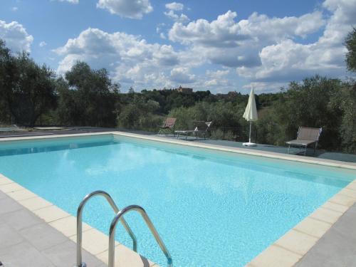 Farmhouse in front of Siena, 2rooms & pool
