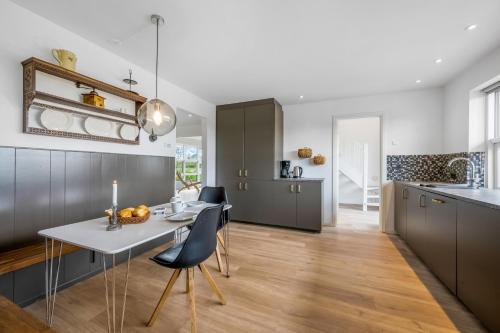 Hotelli välisilme, Beautiful Holiday Home, Completely Renovated In 2026, Located In Scenic Surroundings in Sonder Felding