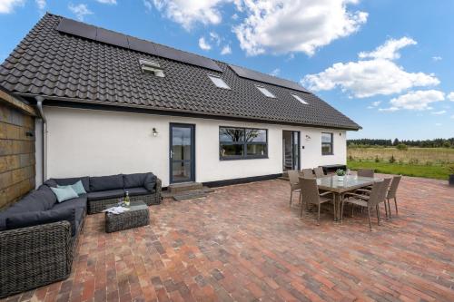 Hotelli välisilme, Beautiful Holiday Home, Completely Renovated In 2026, Located In Scenic Surroundings in Sonder Felding
