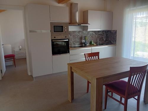virtuve, Agriturismo BORRIERO Rooms & Wellness in Sospirolo
