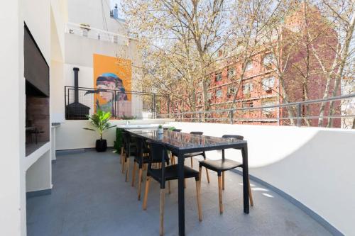MOT Rentals New Soho Vibes 'B' - 3 Bd Pool & BBQ
