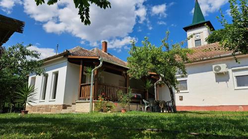 Mélyvíz II Apartman (Melyviz II Apartman) in Poroszlo