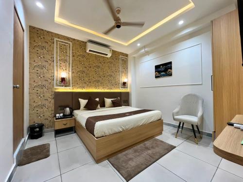 Exterior view of Hotel Atithi