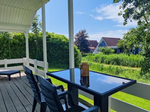 Paloma Chalet - Relaxing Nature Escape by Lauwersmeer Park in Anjum