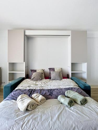 Cap d'Antibes - For 2 people, sea view & parking