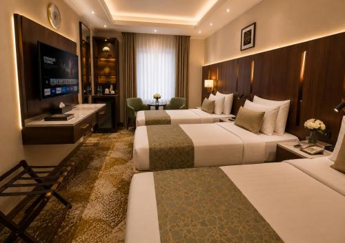 HindibaaHotel Room Type - Triple Room
