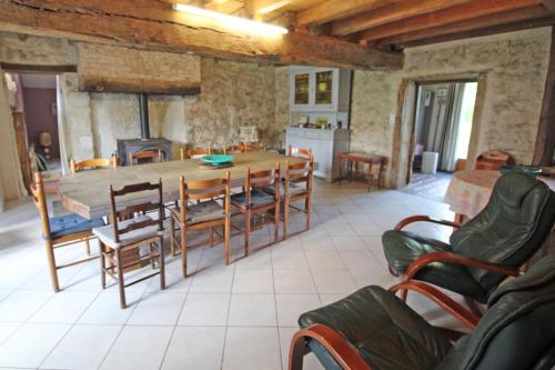Les cheyroux in Saint-Martin-le-Mault