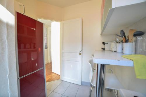 Nice Flat Close To Jardin Du Luxembourg - image 9