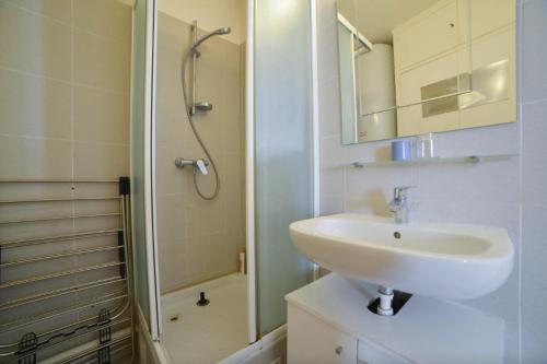 Nice Flat Close To Jardin Du Luxembourg - image 12
