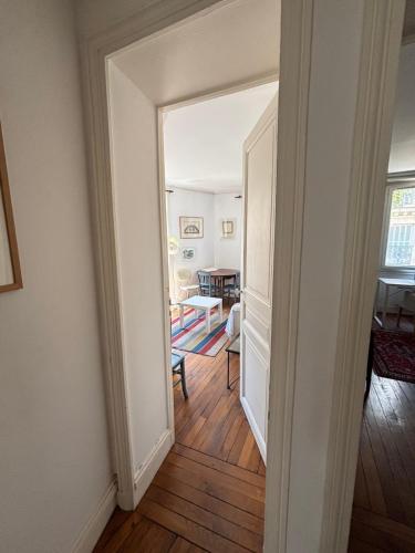 Nice Flat Close To Jardin Du Luxembourg - image 13