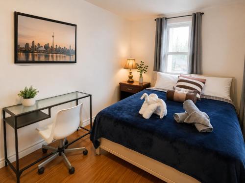 ChinaTown Boutique Rooms in Dufferin Grove