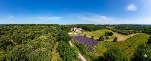 La Ferme les Eybrachas chambre d'hôte Chantemerle-lès-Grignan