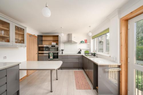 Konyha, King Brude 5 Bedroom House - Inverness in Scorguie