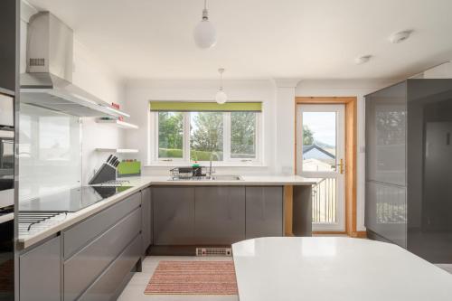 Konyha, King Brude 5 Bedroom House - Inverness in Scorguie