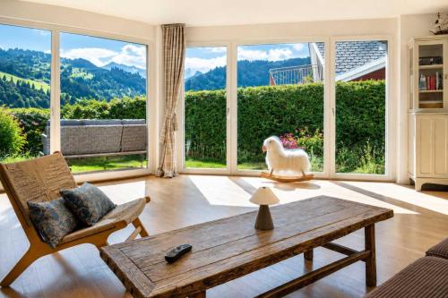 Mountain Retreat Near Titlis With Garden & Views
