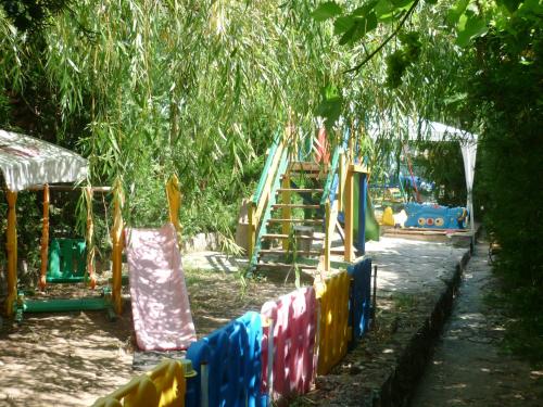 ملعب للأطفال, Nimpha Bungalows in Zelenika
