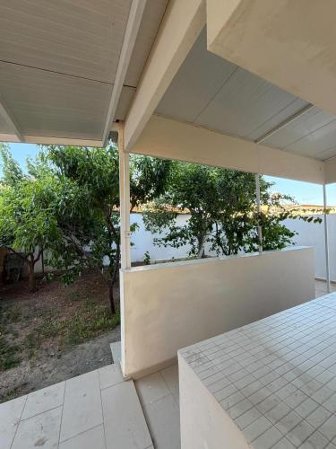 Skats, Indie little house in Kato Polemidia