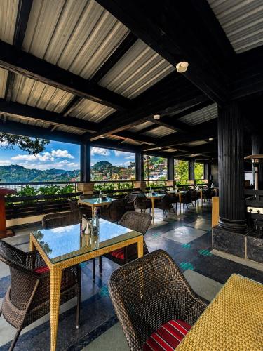Mystic Stays 2BHK Royal Orchid Resort Mussoorie - image 5