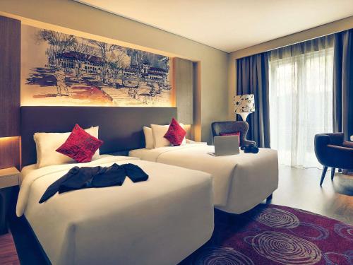 GRAND MERCURE BANDUNG SETIABUDI Room Type - Deluxe Twin Room with Pool View
