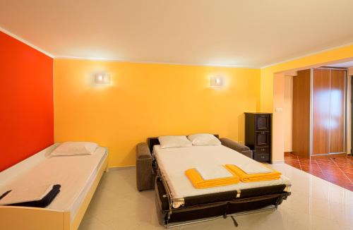 Apartments Mika - image 6