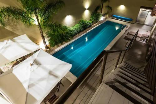 Úszómedence, Hotel Flores in Trinidad