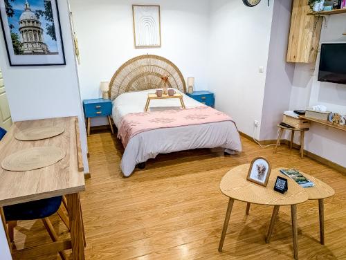 Studio cosy au pied des remparts