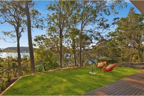 Oprema, The Canopy at Pretty Beach in Hardys Bay