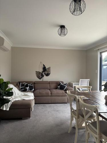 Deni's Home in Parkes