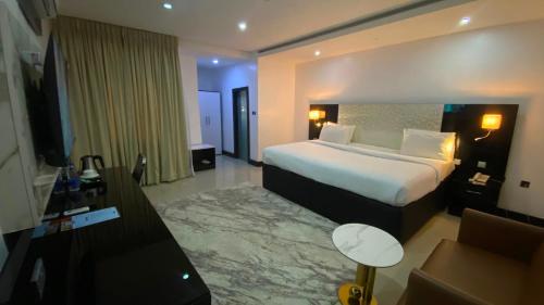 hotel photo