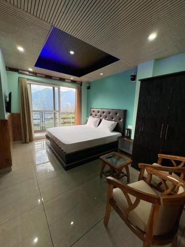 Laxman Homestay in Sarahan