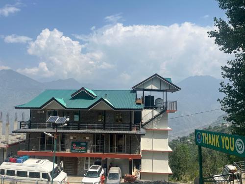 Laxman Homestay in Sarahan
