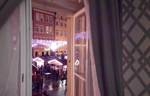 Rynek Ratusz - Self Check-in - VAT invoice - View on the Market Sqr, Vratislav (fotografie 8)