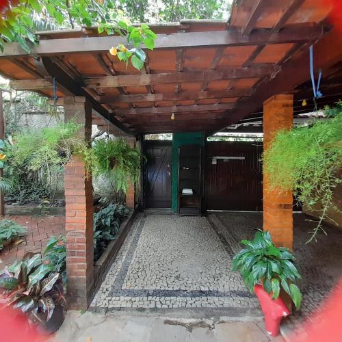 Casa de Festa Solar do Redentor in Cosme Velho