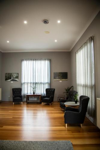 Tumbarumba Motel & Elms Restaurant in Tumbarumba