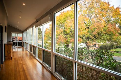 Tumbarumba Motel & Elms Restaurant in Tumbarumba