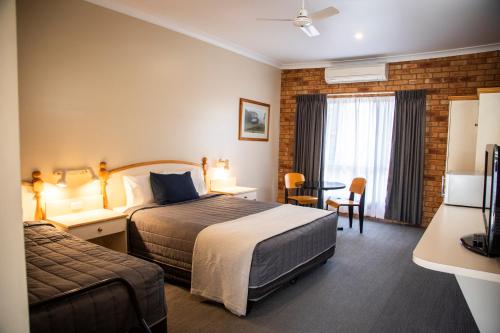 Tumbarumba Motel & Elms Restaurant in Tumbarumba