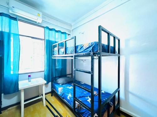 Pineapple Express hostel at BKK photo 2