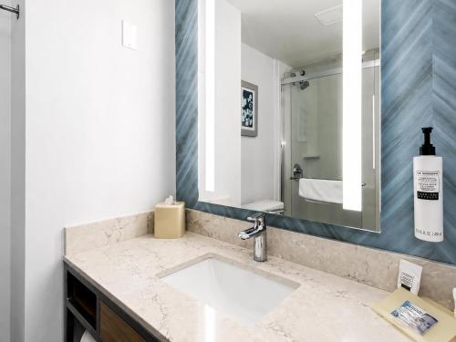Hilton Garden Inn Ithaca - image 9