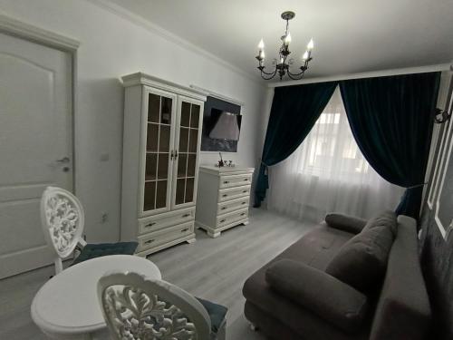 New 1-bedroom apartment, quiet location
