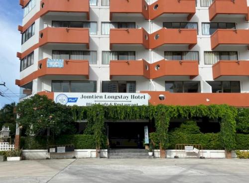 Exterior view, Palette Jomtien Longstay near MML